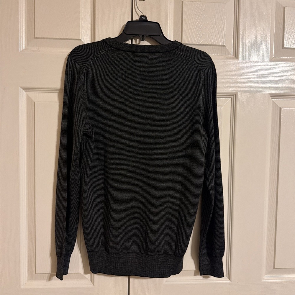 Van Heusen V Neck Pullover Long Sleeve Sweater Mens XS NWT Black/Gray Merino - Picture 6 of 9